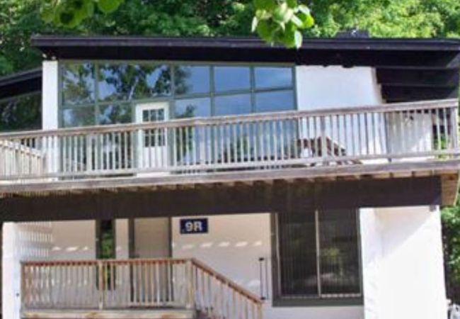 6 bedroom Chalet/Cottage with Hot Tub, Sauna, Ping Pong Table at Blue Mountain #52L 16
