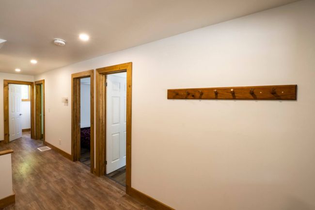 6 bedroom Chalet/Cottage with Hot Tub, Sauna, Ping Pong Table at Blue Mountain #53L 19