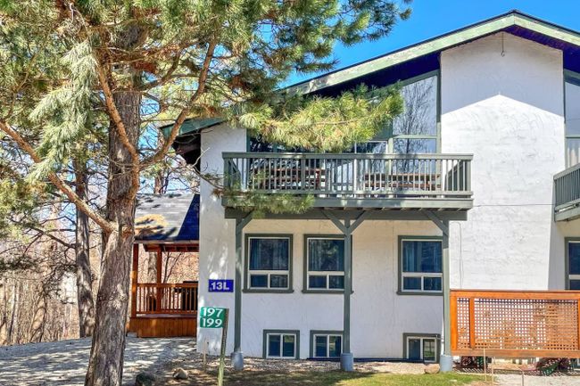 8 bedroom Chalet/Cottage with Hot Tub, Sauna, Ping Pong Table at Blue Mountain #13L 44