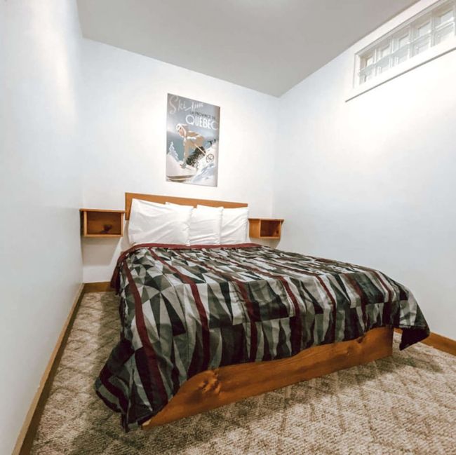 4 bedroom Chalet/Cottage at Blue Mountain #FO2 10