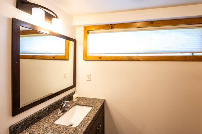 8 bedroom Stand Alone Chalet/Cottage with Hot Tub, sauna, Ping Pong Table at Blue Mountain #54 14