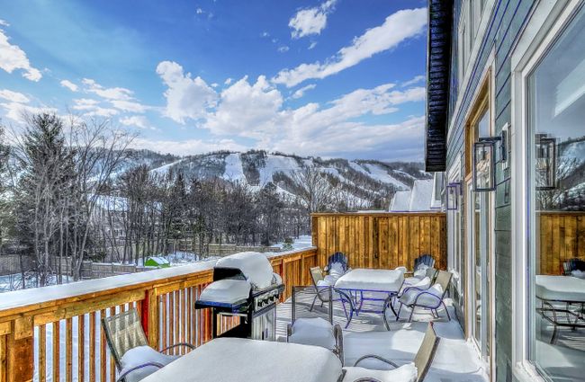 Brand New Luxury 7 bedroom Chalet/Cottage with Hot Tub at Blue Mountain #A17 4