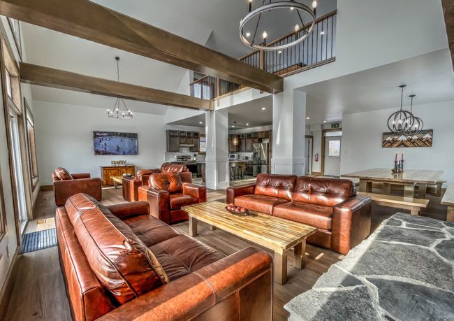 Brand New Luxury 7 bedroom Chalet/Cottage with Hot Tub at Blue Mountain #A17 3