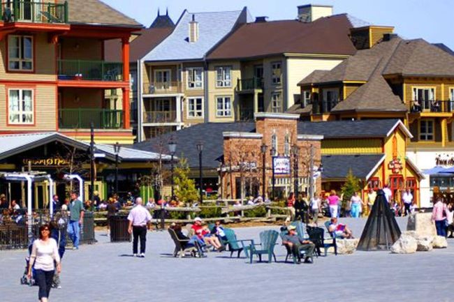 Brand New Luxury 7 bedroom Chalet/Cottage with Hot Tub at Blue Mountain #A17 26