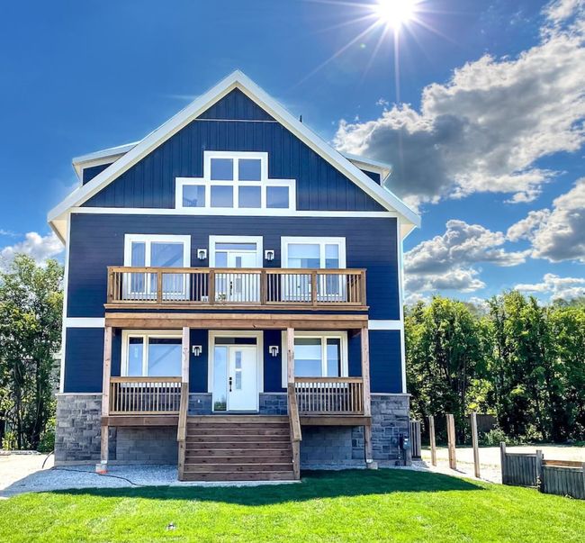 Brand New Luxury 7 bedroom Chalet/Cottage with Hot Tub at Blue Mountain #A16 5