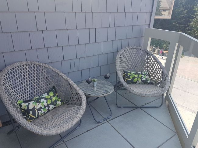 Heart of the Village - Luxury 1 Bedroom + loft 18