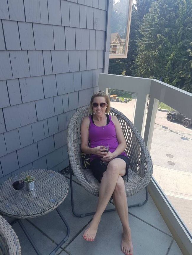 Heart of the Village - Luxury 1 Bedroom + loft 29