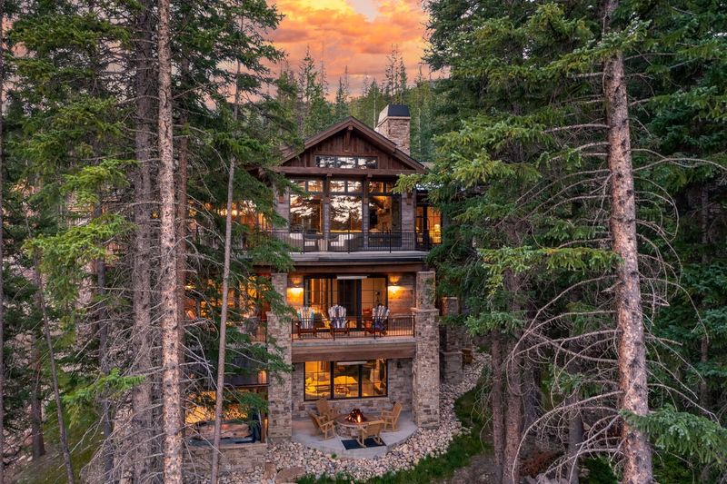 Casa de Montana Photo